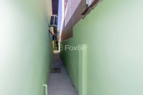 Image 31 - 979476