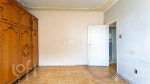 Image 8 - 979484
