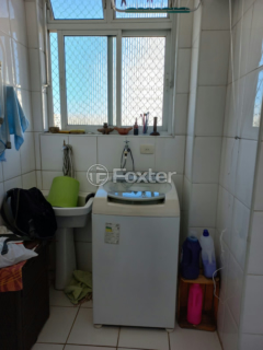 Image 8 - 979513