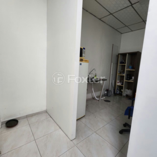 Image 4 - 979517