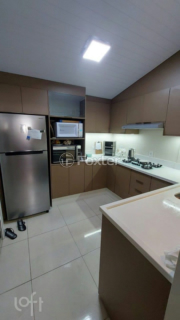 Image 3 - 979558