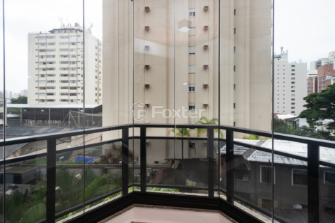 Image 3 - 979566