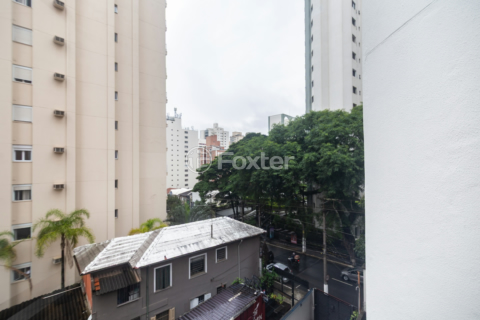 Image 4 - 979566