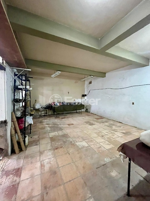 Image 20 - 979575