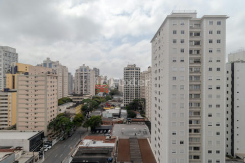 Image 5 - 979628