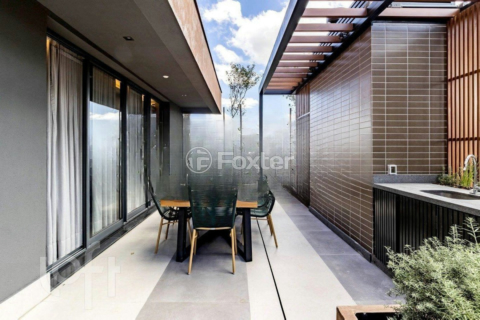 Image 21 - 979632
