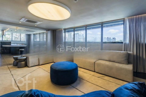 Image 29 - 979632