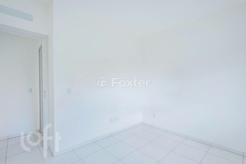 Image 8 - 979658