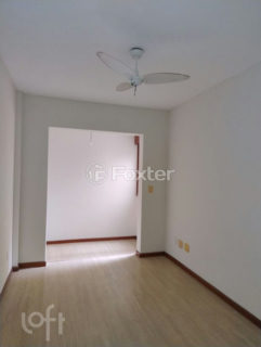 Image 3 - 979709
