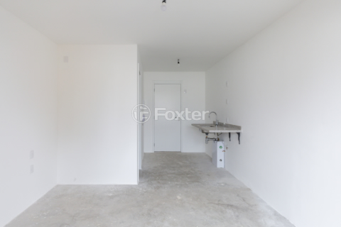 Image 7 - 979754