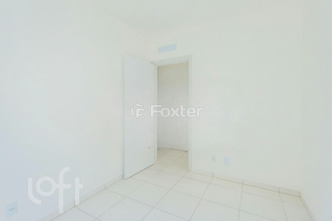 Image 4 - 979802