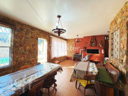 Image 33 - 979839