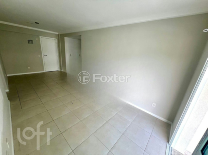 Image 3 - 979840