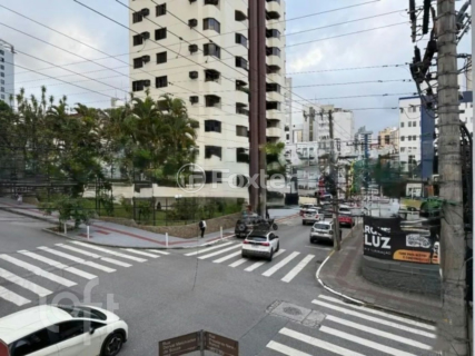 Image 15 - 979847
