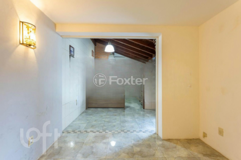 Image 31 - 979864