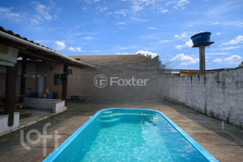 Image 8 - 979912