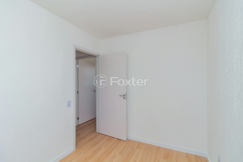 Image 7 - 979928