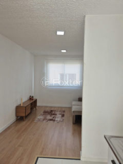 Image 3 - 979928