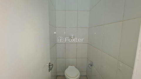 Image 8 - 979985
