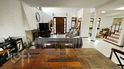 Image 3 - 980072