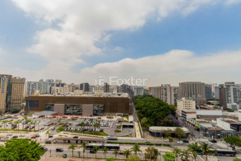 Image 30 - 980330