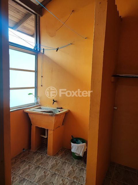 Image 8 - 980339