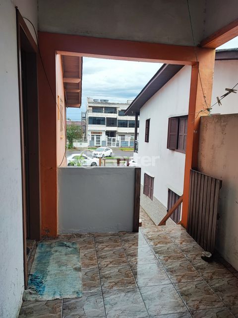 Image 5 - 980339