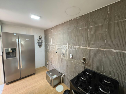 Image 3 - 980393