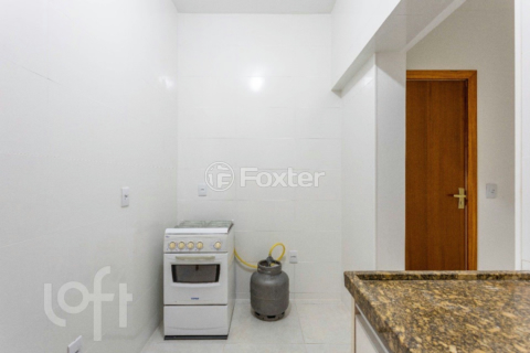 Image 7 - 980467