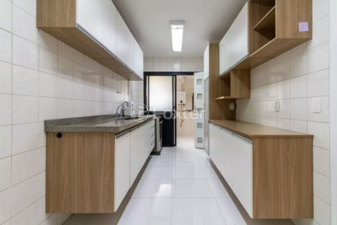 Image 3 - 980475