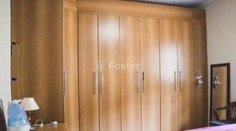 Image 9 - 980536
