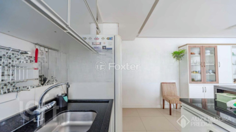 Image 7 - 980811