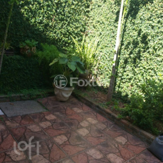 Image 8 - 980992