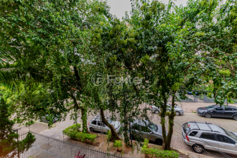 Image 7 - 981109