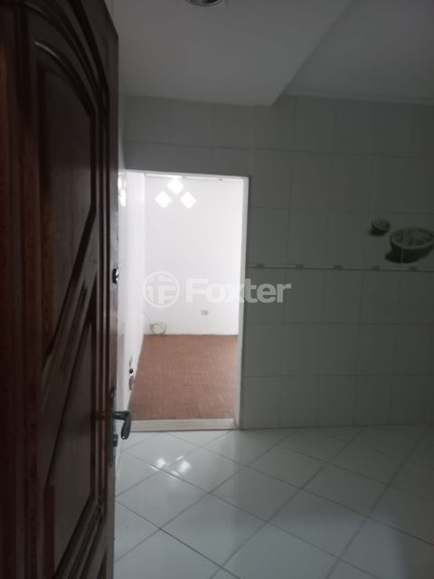 Image 3 - 981295
