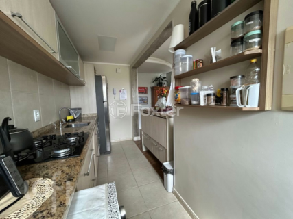 Image 4 - 981394