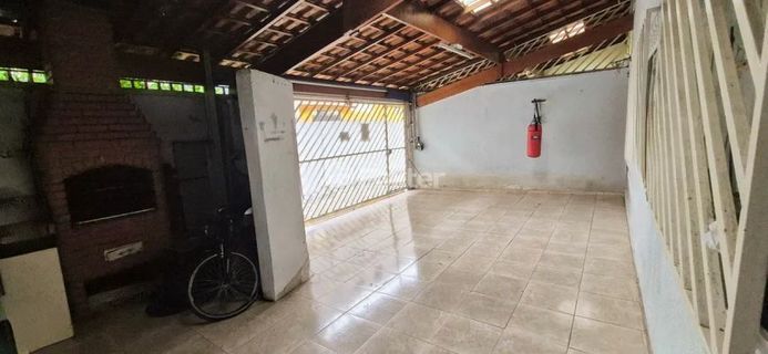 Image 18 - 981525