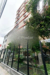 Image 21 - 981637