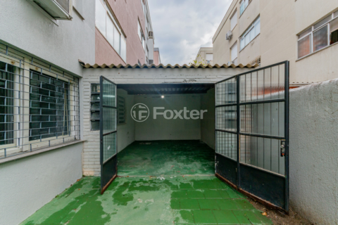 Image 39 - 981687