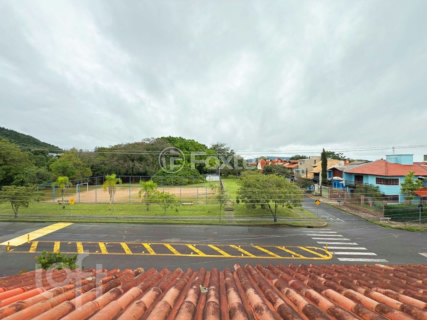 Image 52 - 981839