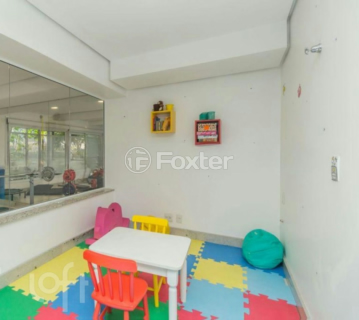 Image 4 - 981856