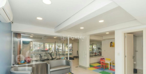 Image 7 - 981856