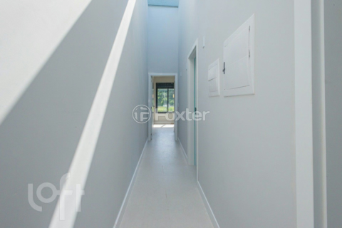 Image 9 - 981859