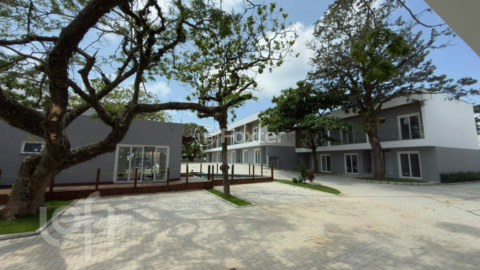 Image 25 - 981868