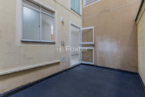 Image 3 - 981892