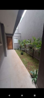 Image 3 - 981958