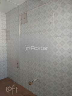 Image 17 - 981977