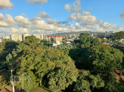Image 1 - 982093