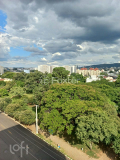 Image 6 - 982093