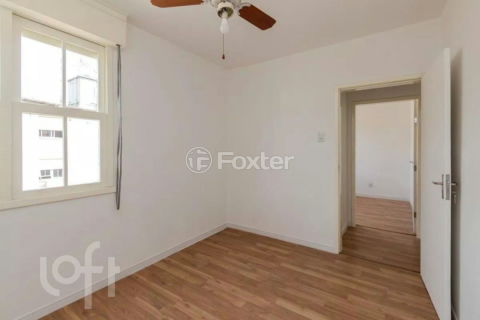 Image 3 - 982107
